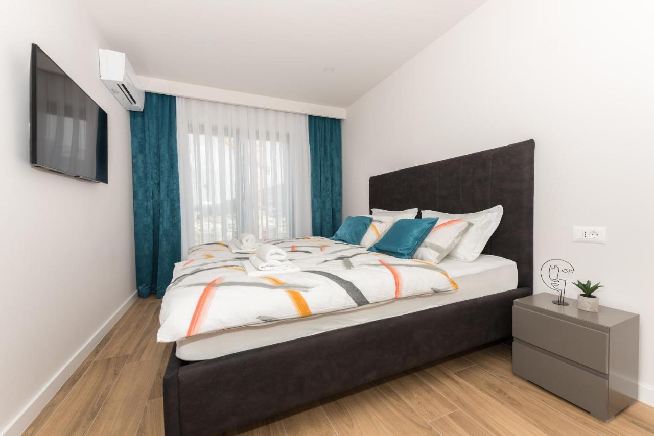 Luxury Adria Sea & City View Apartment Makarska Extérieur photo